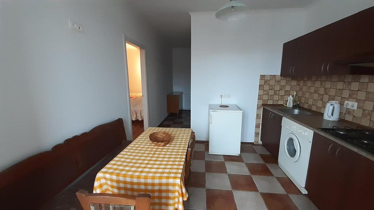 Apartment Na Saharova Ивано-Франковск Экстерьер фото